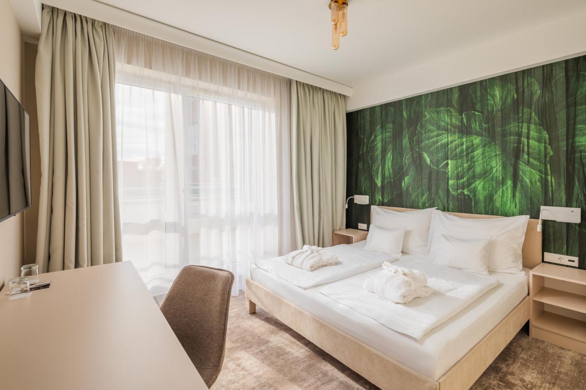 Hotel Atlantis Wellness & Conference 4*
