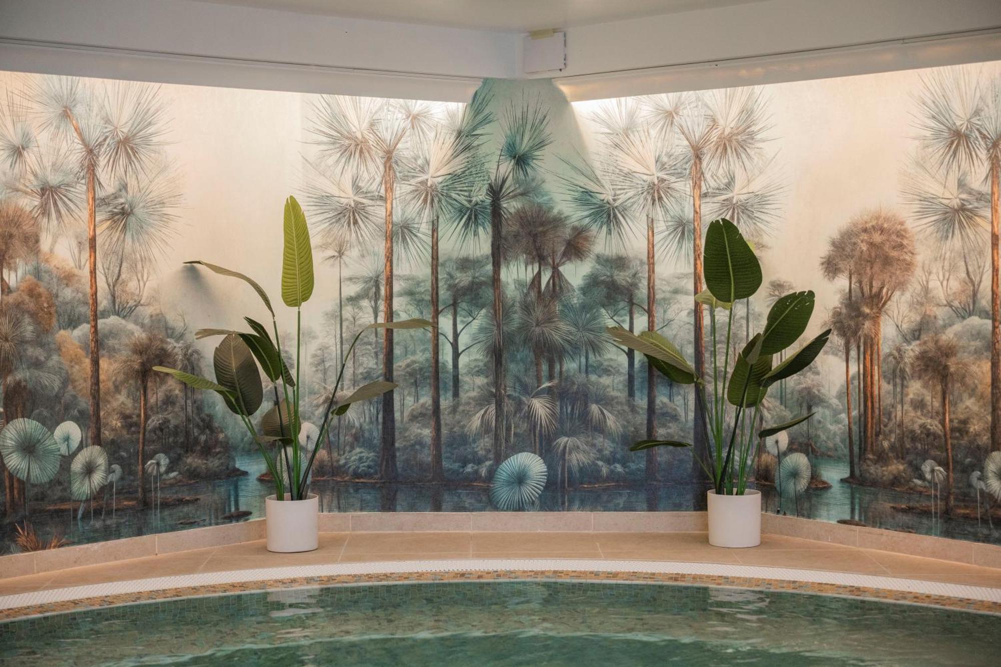Atlantis Wellness & Conference Hotel 4*